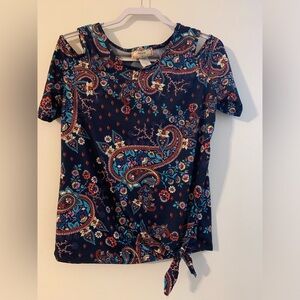 Cold shoulder short sleeve shirt